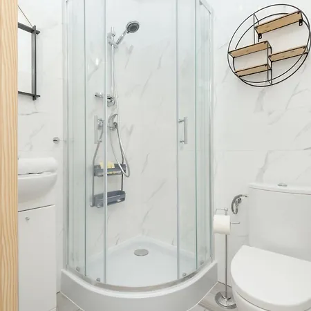 Unique With Free Parking In Only 500m From The By Renters * ソポト